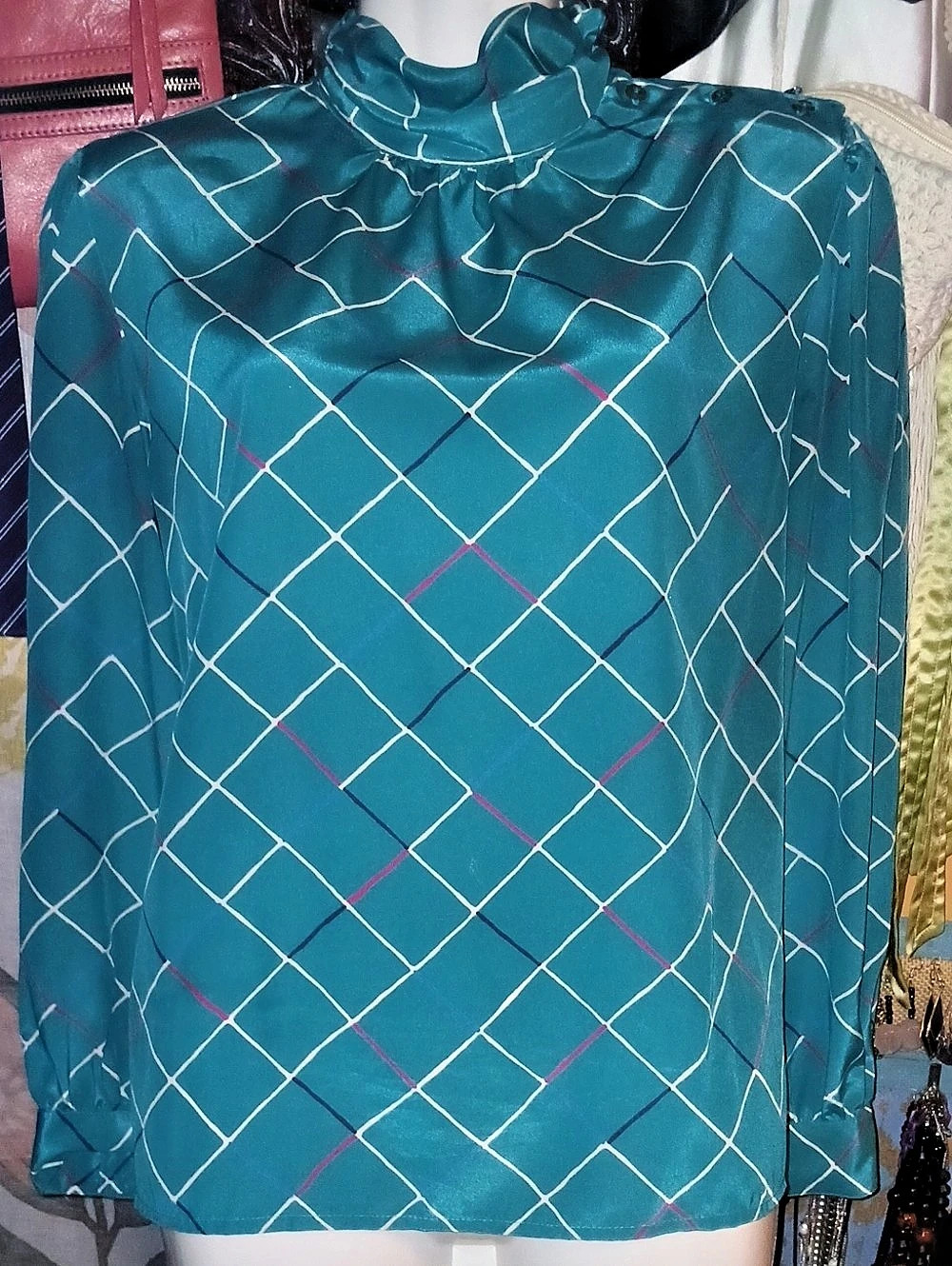 80s Vintage Personal Petites Geometric Business Blouse in Aqua 10